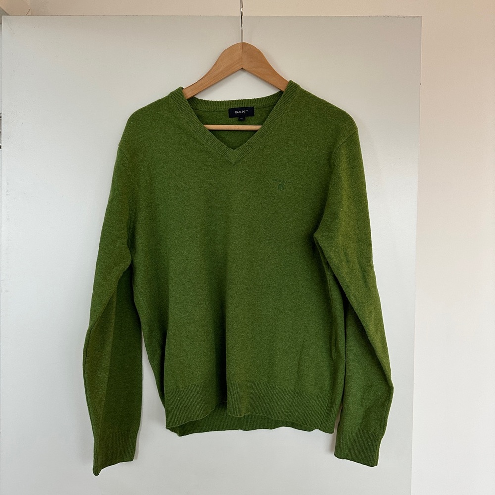 Green Gant V Neck Lambswool Sweater